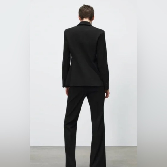Zara Woman Tailored Slim Fit Blazer - Black - 4 - Picture 2 of 10